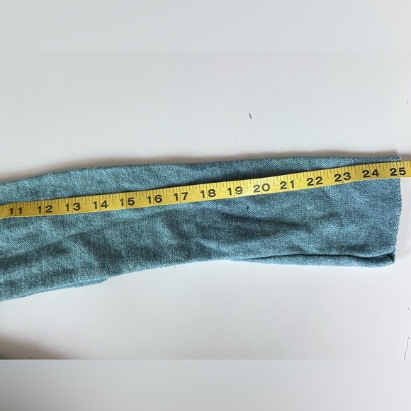 Free People Green Pinwheel Lace Back Cardigan Sweater Wool Women’s Size M - Picture 9 of 10